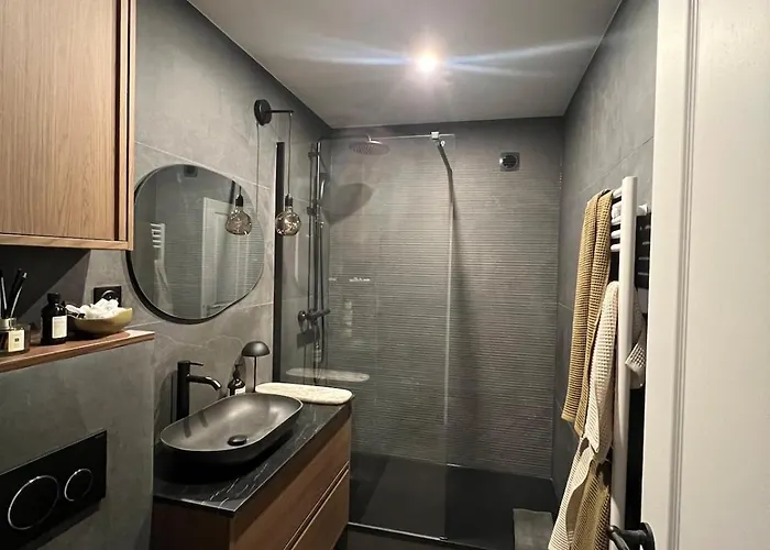 아파트 Luxury And Comfortable